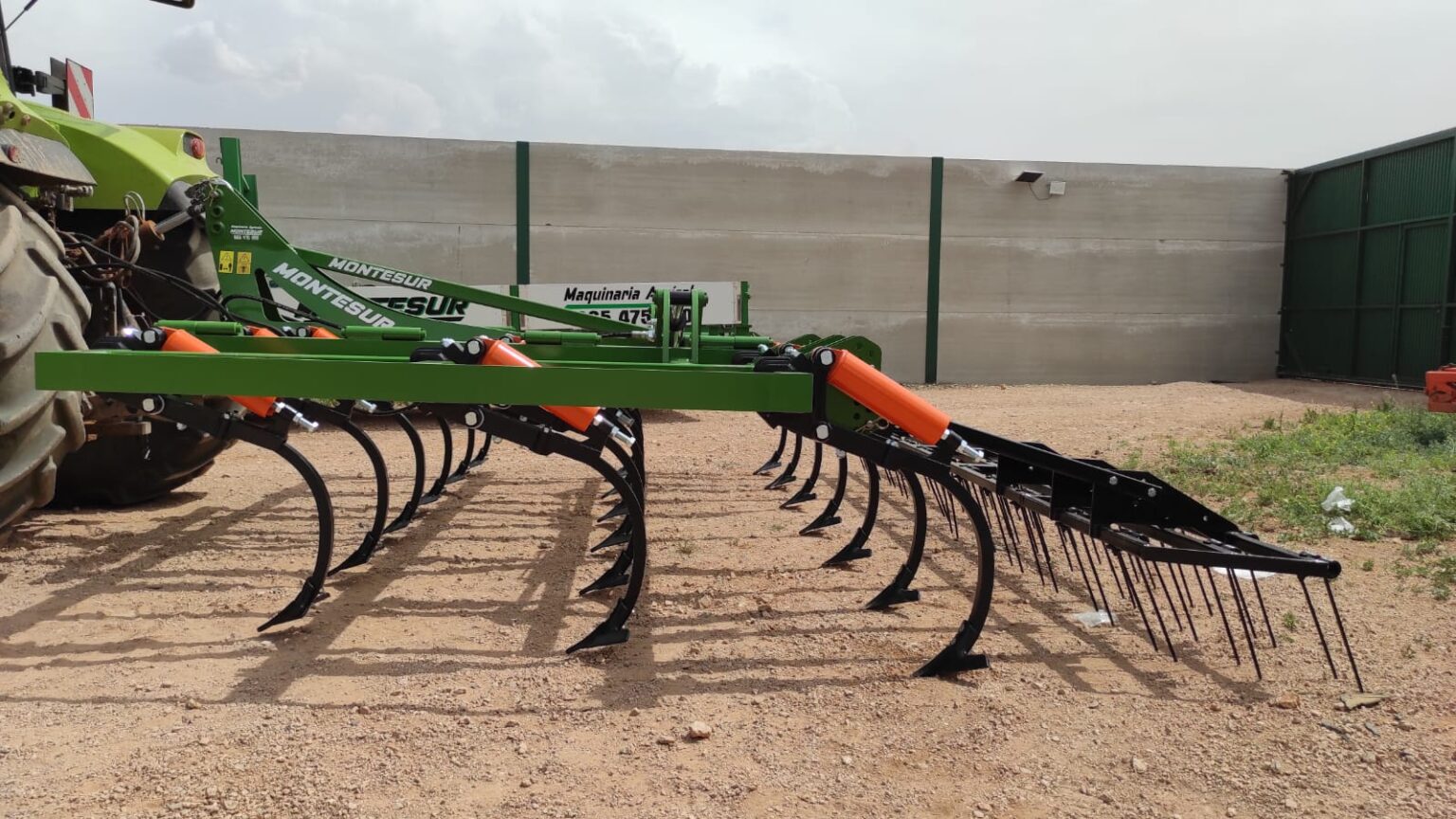Mantenimiento y reparación de tractores y vibrocultivadores